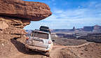 Driving along the White Rim Trail Driving along the White Rim Trail